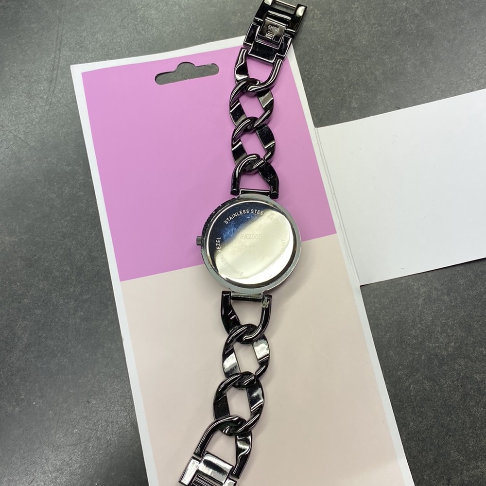 Premier Designs Watch - Picture 4 of 7